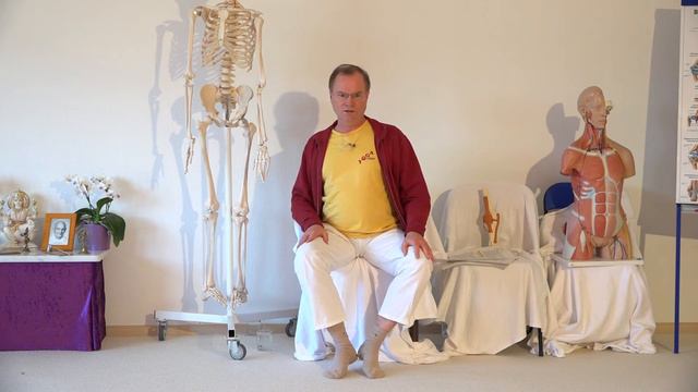 Yoga bei Hüftgelenkbeschwerden - Yoga hilft смотреть онлайн