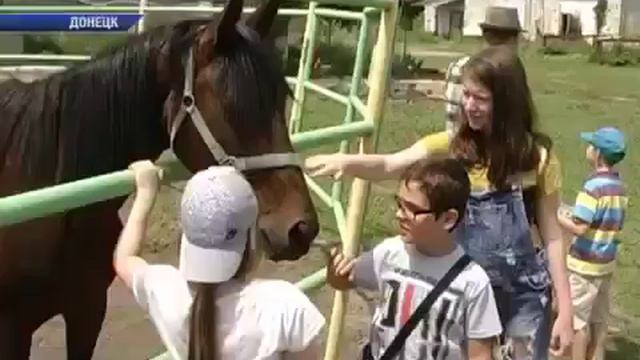 Марина Андриянова. Мастер класс для детей на конной ферме смотреть онлайн