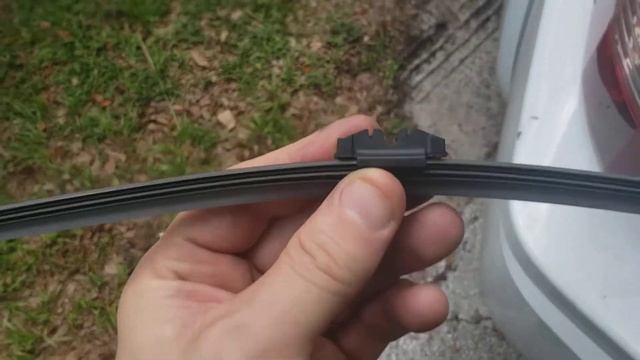 2016 Ford Escape rear window wiper blade replacement. смотреть онлайн