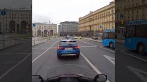 Honda Gold Wing 1500 и поездка по центру Москвы.