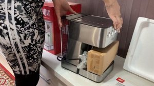 Кофеварка рожковая HOLT HT-CM-008