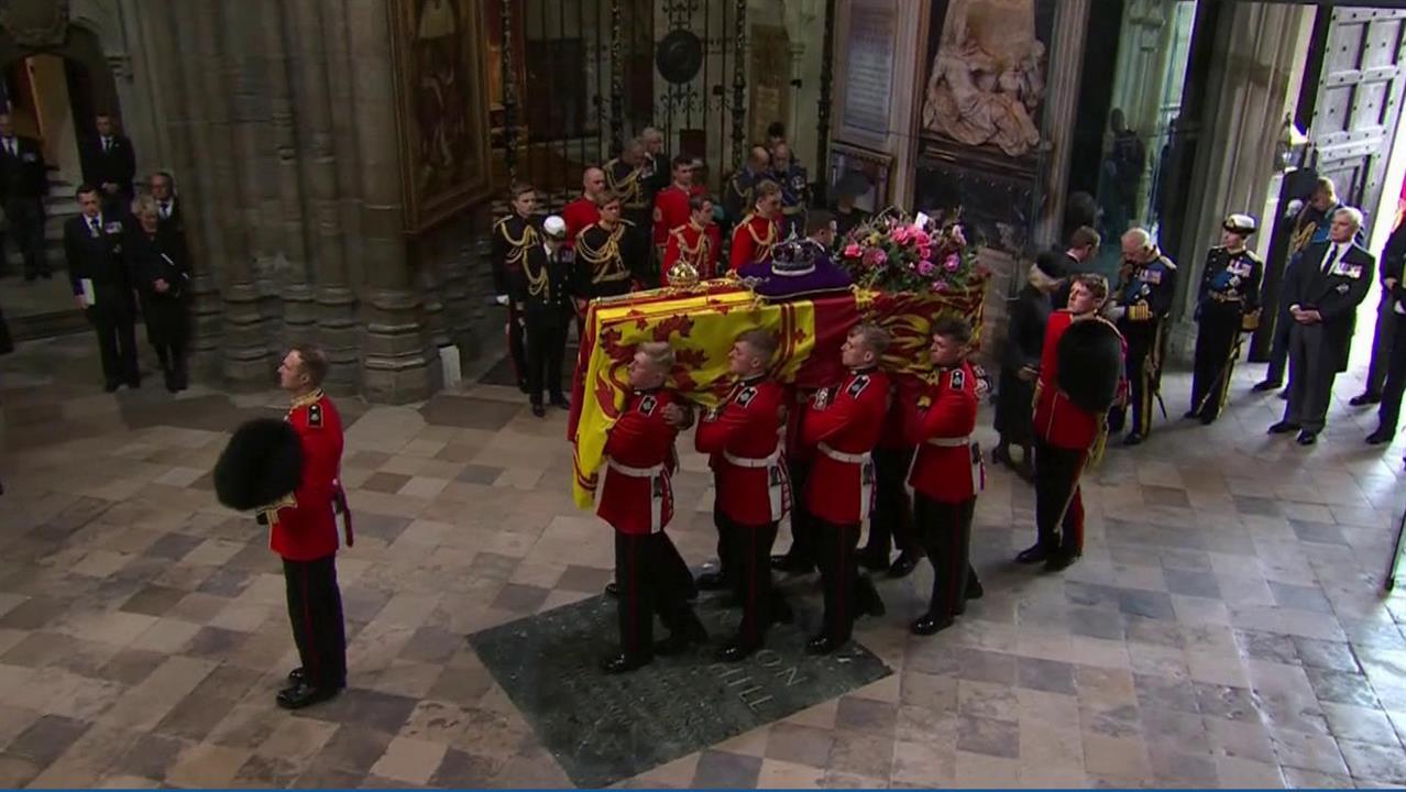 В Лондоне завершена церемония прощания с королевой Елизаветой II