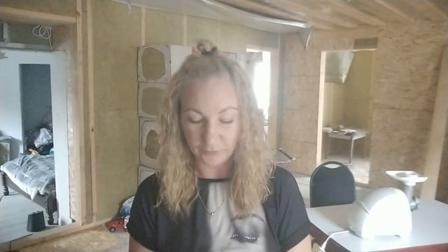 В СЕМЬЕ ПОЛНАЯ ЭКОНОМИЯ/ ПОПАЛА В УРАГАН/ АДЖИКА - МАМИН РЕЦЕПТ смотреть онлайн