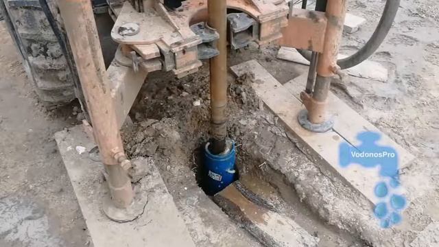 Бурение скважин на воду малогабаритной установкой ВодоносПро.ру смотреть онлайн