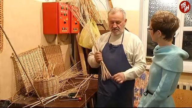 Фабрика рукоделия Эфир: 31-01-2018 Виктор Мухортов - мастер по плетению из лозы. смотреть онлайн