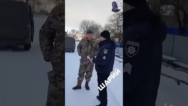 Людоеды пытались отправить на мясокомбинат мужика гулявшего с ребенком.