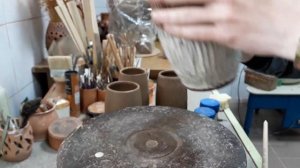 Изготовление керамической вазы. Ангоб, глазурь. Ceramic Vase #pottery #гончарство