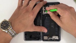 How to Replace the Battery on a Huawei Mate 10 Pro