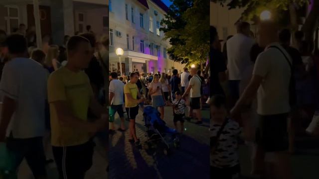 Ночной Геленджик 😍 #море #отдых #геленджик #геленджик2023 смотреть онлайн