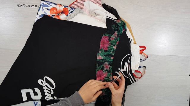 02353 Mix To Be Too NEW s/s (50 ЕДИНИЦ) (Дет.микс весна-лето) 2 пак 50 7,40€ смотреть онлайн