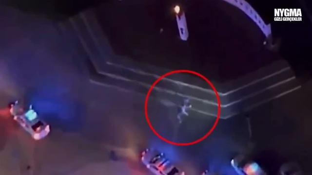 Amerika'daki "GÖLGE UZAYLI" Olayı | Yüzlerce Polis Geldi! смотреть онлайн