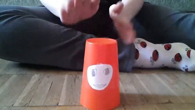 Игра на стакане