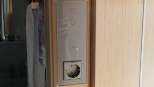 Замена стандартного тройного выключателя кухня туалет ванна на сенсорный Livolo