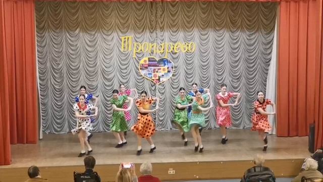 ХОРОШИЕ ПОДРУГИ ТРОПАРЕВО смотреть онлайн