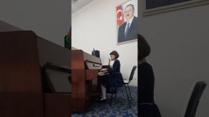 Тофик Кулиев Лирический вальс.Исполняет Алиева Мельтем 2 класс