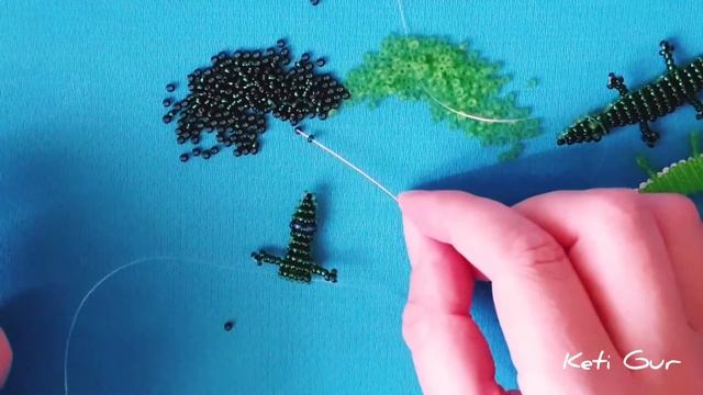 DIY Крокодильчик з бісеру / DIY Крокодильчик из бисера