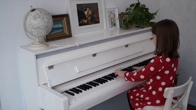 Ю. Некрасов "Этюд" (Музыкальные странички) смотреть онлайн