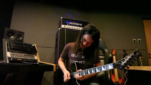 Mayzan plays Picture (Marty Friedman cover). Bad DNA смотреть онлайн
