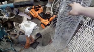Самый простой способ выпрямления проволоки с помощью дрели.