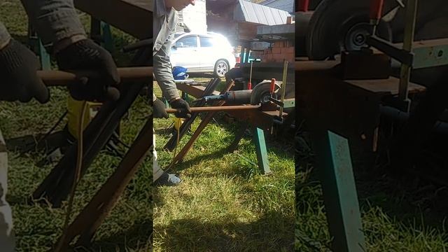 Своими руками. Самый быстрый способ зачистки ржавых труб и не только. смотреть онлайн