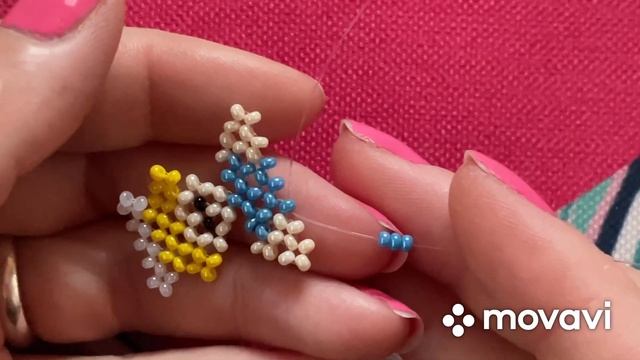 Ангел из бисера в технике крестик #бисероплетение #бісероплетіння #фигуркиизбисера #koralky