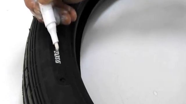 МАРКЕР ДЛЯ РЕЗИНЫ - позволяет сделать красивые надписи на покрышках смотреть онлайн