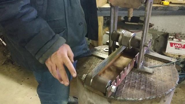 Станок для прокатки профиля и шинки для бэдлока смотреть онлайн