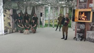 ПЕСНЯ ВОЕННЫХ ЛЕТ  "ОГОНЁК", СЛОВА М. ИСАКОВСКОГО, МУЗЫКА НАРОДНАЯ.