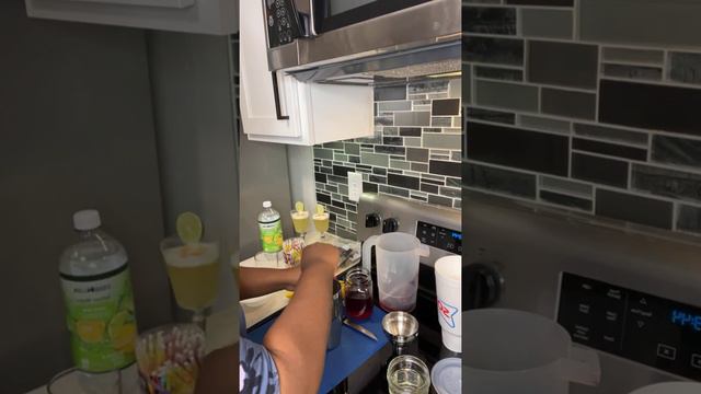 Agua de Jamaica (Hibiscus) Margaritas смотреть онлайн