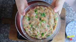 СОЧНЫЕ КУРИНЫЕ КОТЛЕТЫ С ЗЕЛЕНЬЮ/ОЧЕНЬ ВКУСНО И БЫСТРО