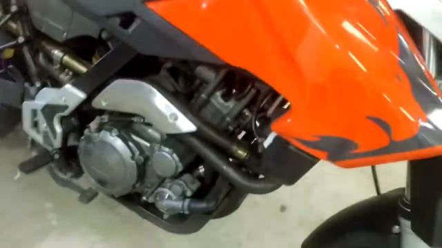 Aprilia Pegaso Strada650, 2005 год