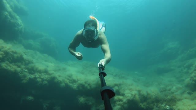 Подводный мир Тарханкута. Дайвинг. Заплыв через подводный тоннель в Чашу Любви. Крым 2023.