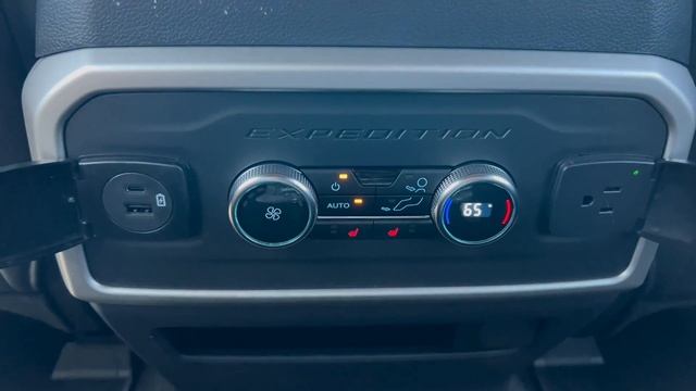 2023 Ford Expedition Timberline смотреть онлайн