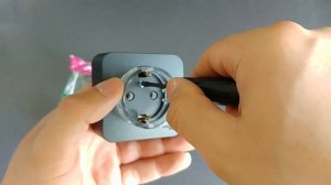 Распаковка розетки Blanca Schneider Electric/Unpacking Blanca Schneider Electric (BLNRA110116)