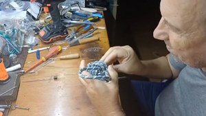 Кистень или кулак обезьяны.