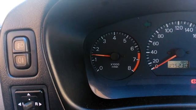 Mitsubishi colt 1.3 glx idle смотреть онлайн