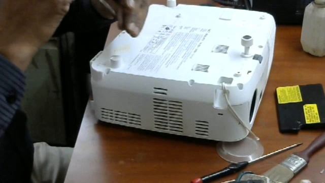 nec np210 projector, dots on display and how to solve dots on display how to change dlp part 2 смотреть онлайн