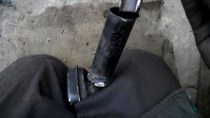 Самодельный глушитель для бензопилы или пускача.