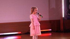 Amelija Balan - мама добрая фея (Cover Буренка Даша)