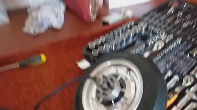 мотор колесо от гироскутера в колесо для электросамоката смотреть онлайн