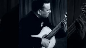 Играет Александр (гитара) Иванов-Крамской (1956)
