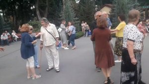 На берегу Чу я  тебя ищу !!!??Танцы в парке Горького!!!??Харьков