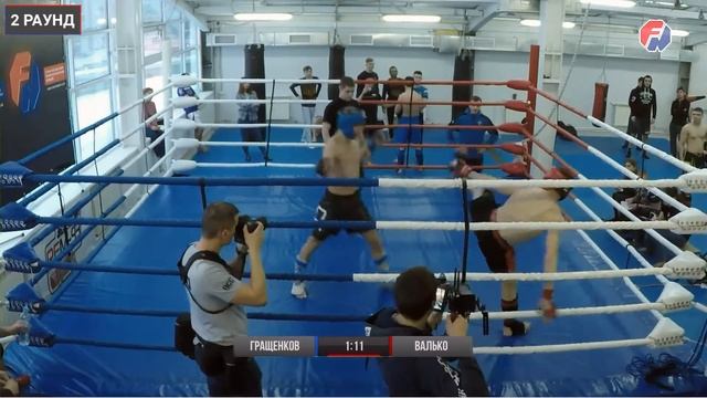 ММА: Гращенков Виталий VS Валько Олег?? смотреть онлайн
