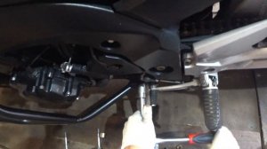 12.06.2020. Установка дуг CRAZY IRON (крейзи айрон) на мотоцикл Suzuki GSR 600. "Гаражные истории"