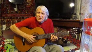Юрий Сентерюхин поет песню Рыжая, рыжая  ты на свете  всех   милей