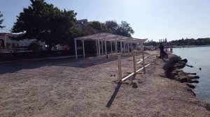 Пляж Омега в Севастополе | Прогулка по набережной Омеге и обзор пляжа в бухте