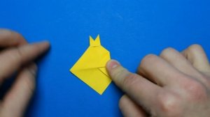 Как сделать шапочку с ушками из бумаги. Оригами зайчик