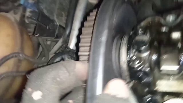 Метки ГРМ на двигателе VW AHF автомобиля golf 4 1.9tdi 81kw. Замена ремня ГРМ смотреть онлайн