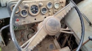 Заброшенный редкий польский грузовик.