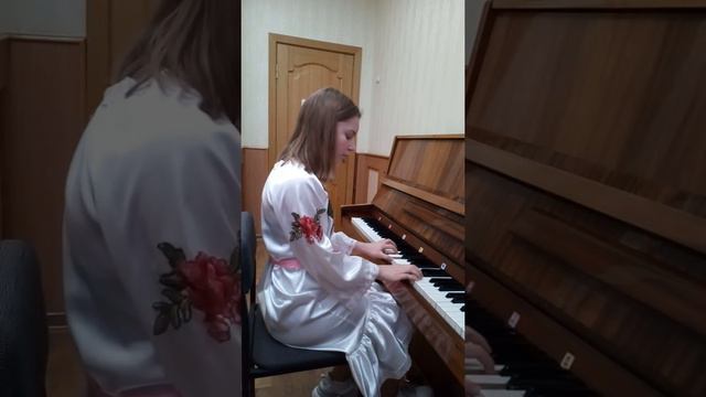 Бутенко Лиза 5 кл В.Гиллок "Ариэль" смотреть онлайн